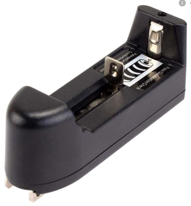 18650 3.7V Rechargeable LI-ION Battery Charger AC 220V (For Single Battery)